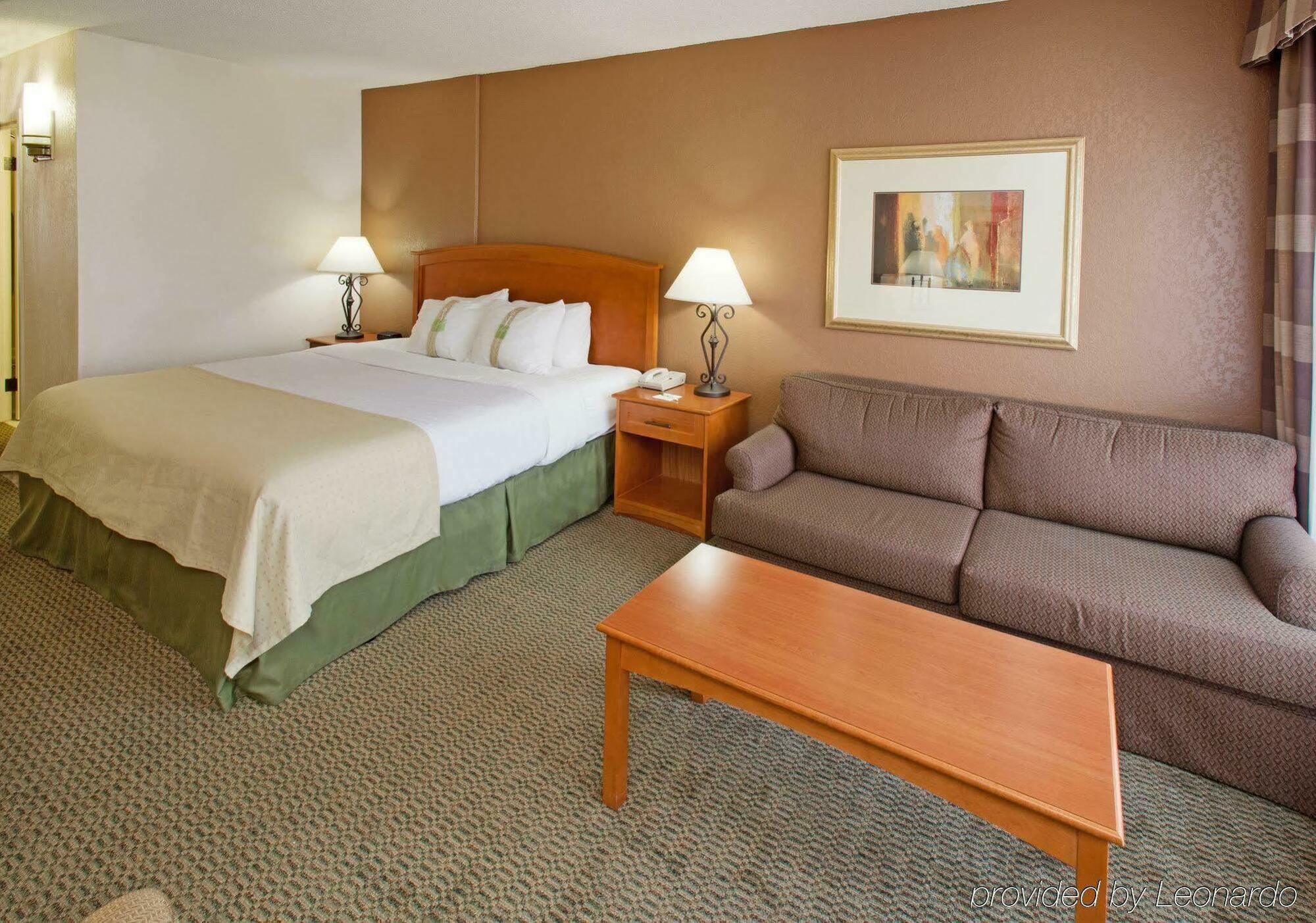 Holiday Inn Coralville - Iowa City By Ihg Номер фото